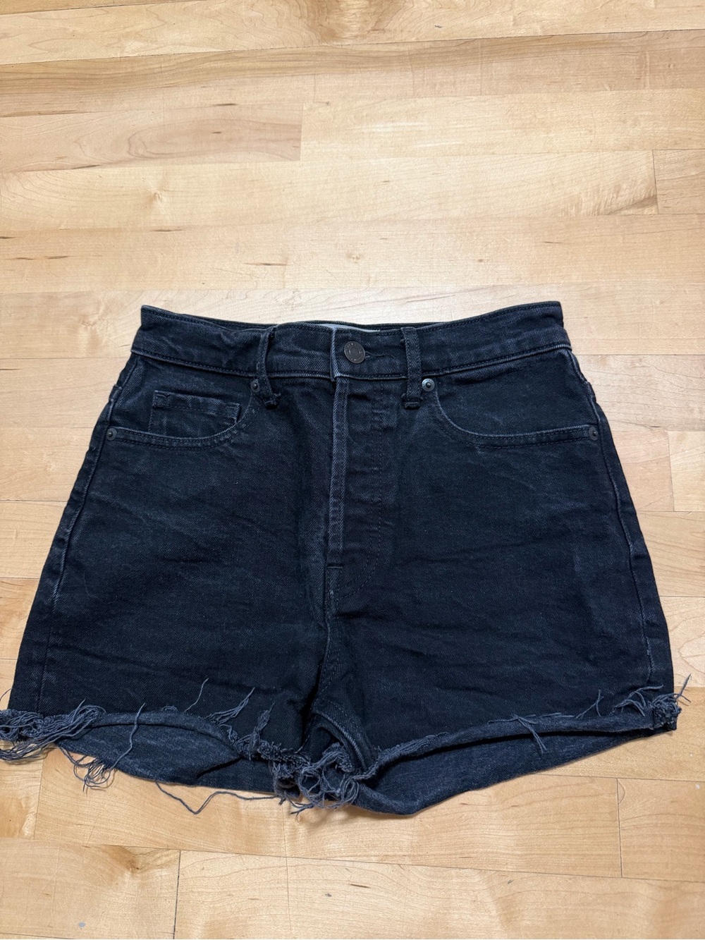 Everlane Black High-Waist Frayed Denim Shorts